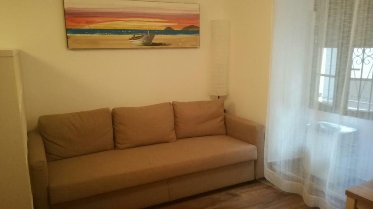 Apartamentos Pobra-Castelo 卡拉米尼亚尔镇 外观 照片
