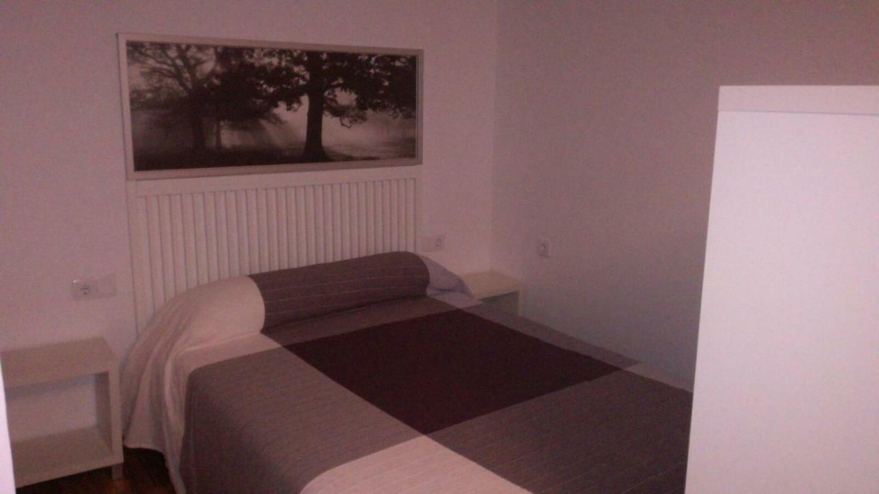 Apartamentos Pobra-Castelo 卡拉米尼亚尔镇 外观 照片